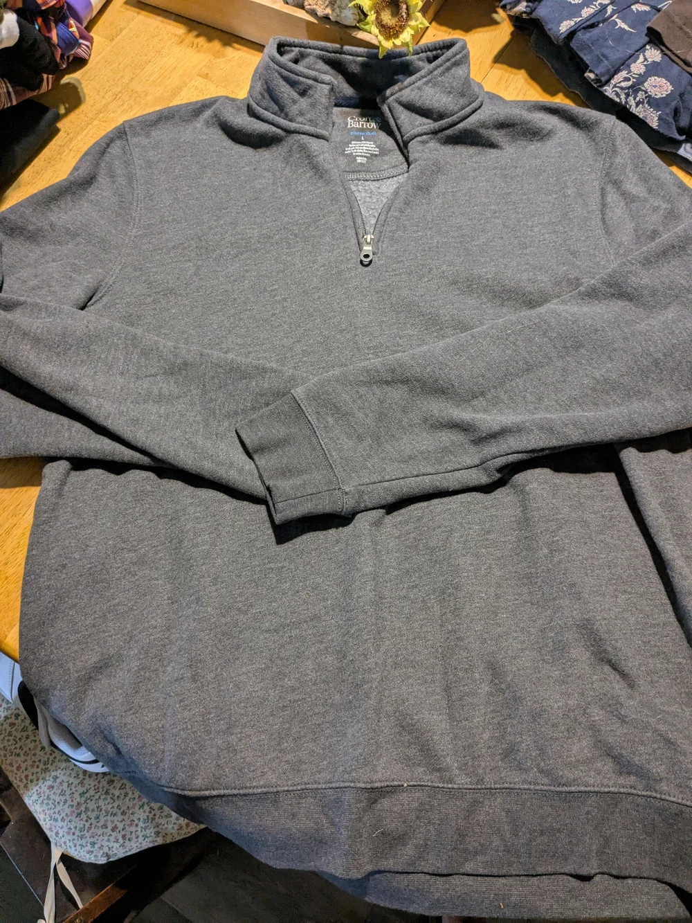 Croft & Borrow  Men’s Charcoal Quarter-Zip Pullover Sweater
